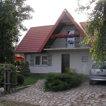 Domek Pod Klonami Na Mazurach Guty Kamer foto